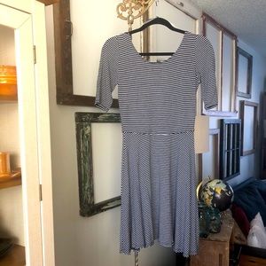 Decree black and white dress, sz. M. Super cute!